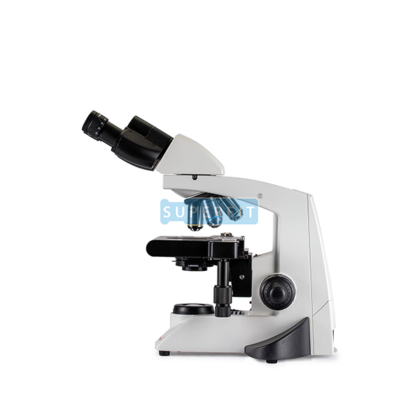 Lx 400 : Research Microscope : Bino / Trinocular